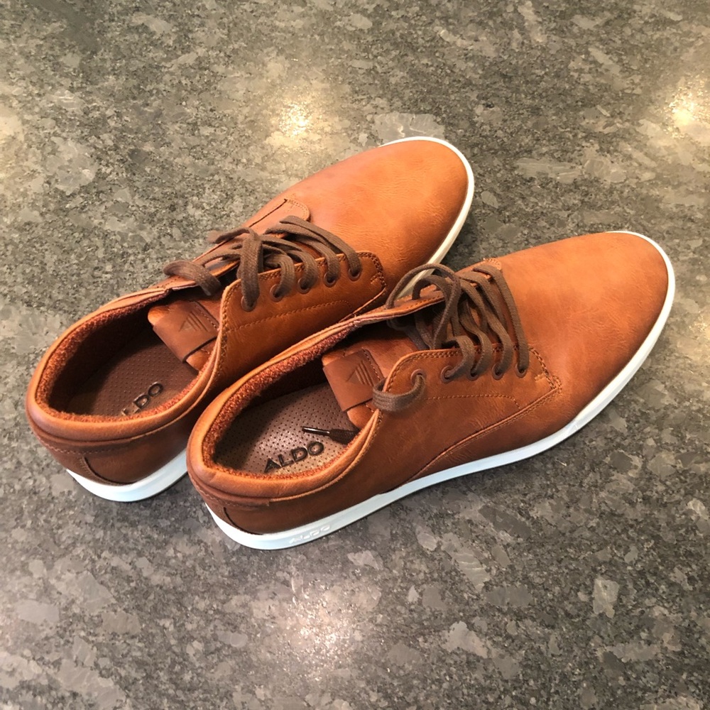 Aldo men’s brown lace shoes